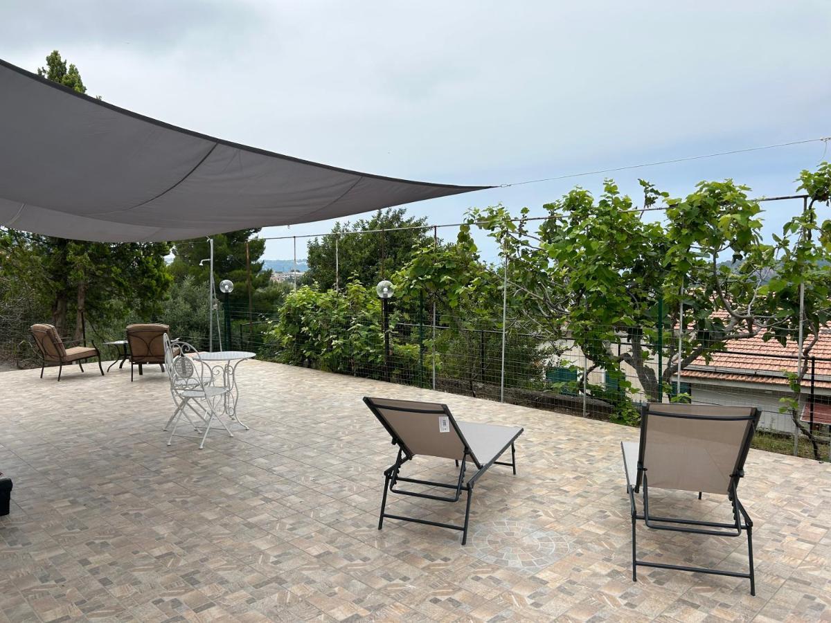 Villa Loren Praia a Mare Buitenkant foto