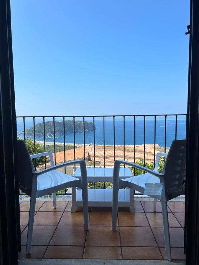 Villa Loren Praia a Mare Buitenkant foto