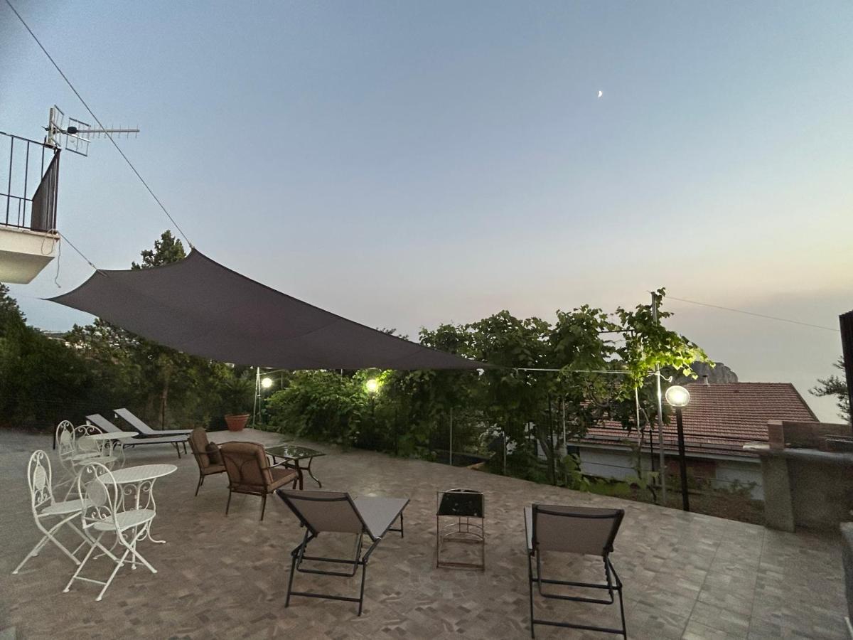 Villa Loren Praia a Mare Buitenkant foto