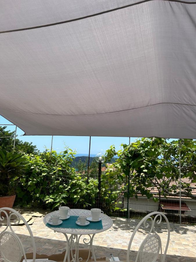 Villa Loren Praia a Mare Buitenkant foto